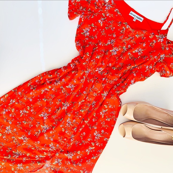 Almost Famous Dresses & Skirts - ALMOST FAMOUS Orange Floral Dress